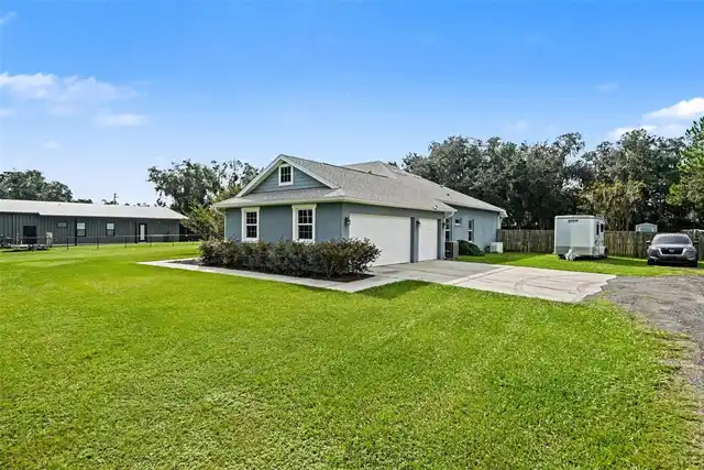 Listing Photo 19