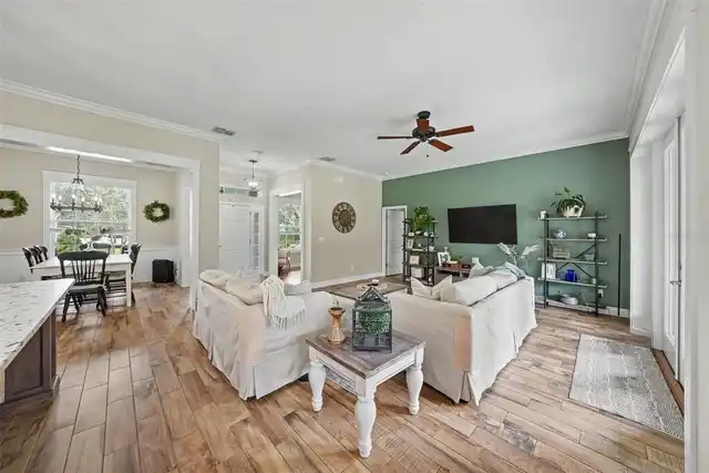 Listing Photo 23