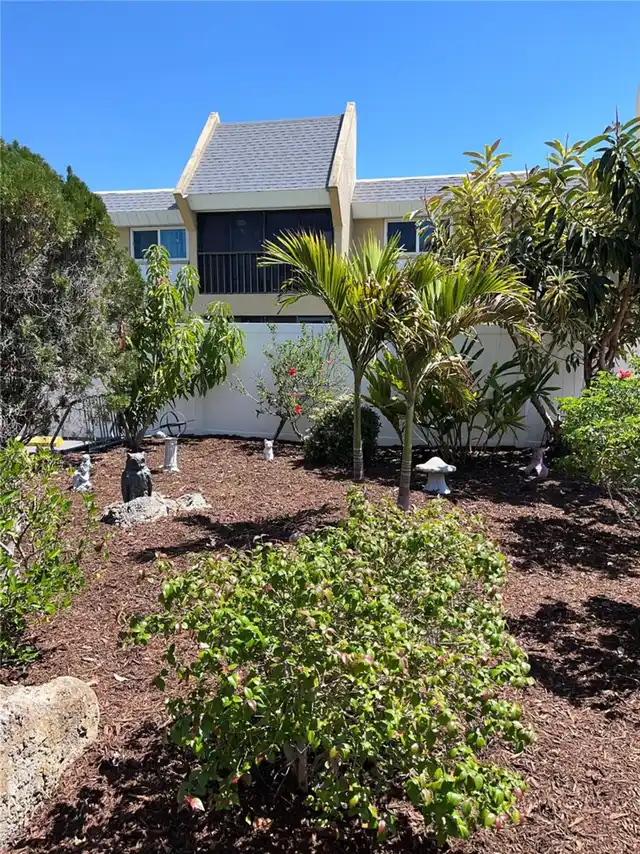 Listing Photo 35
