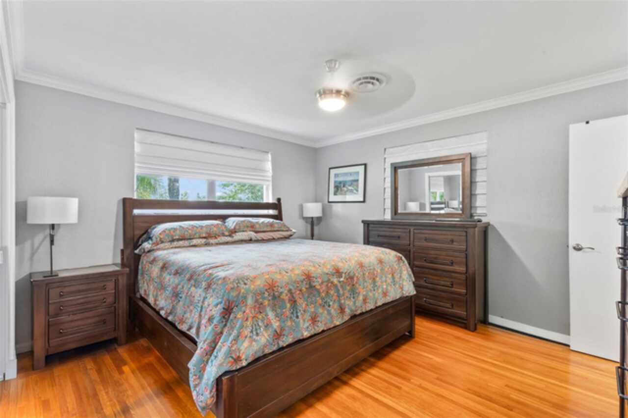 Listing Photo 17