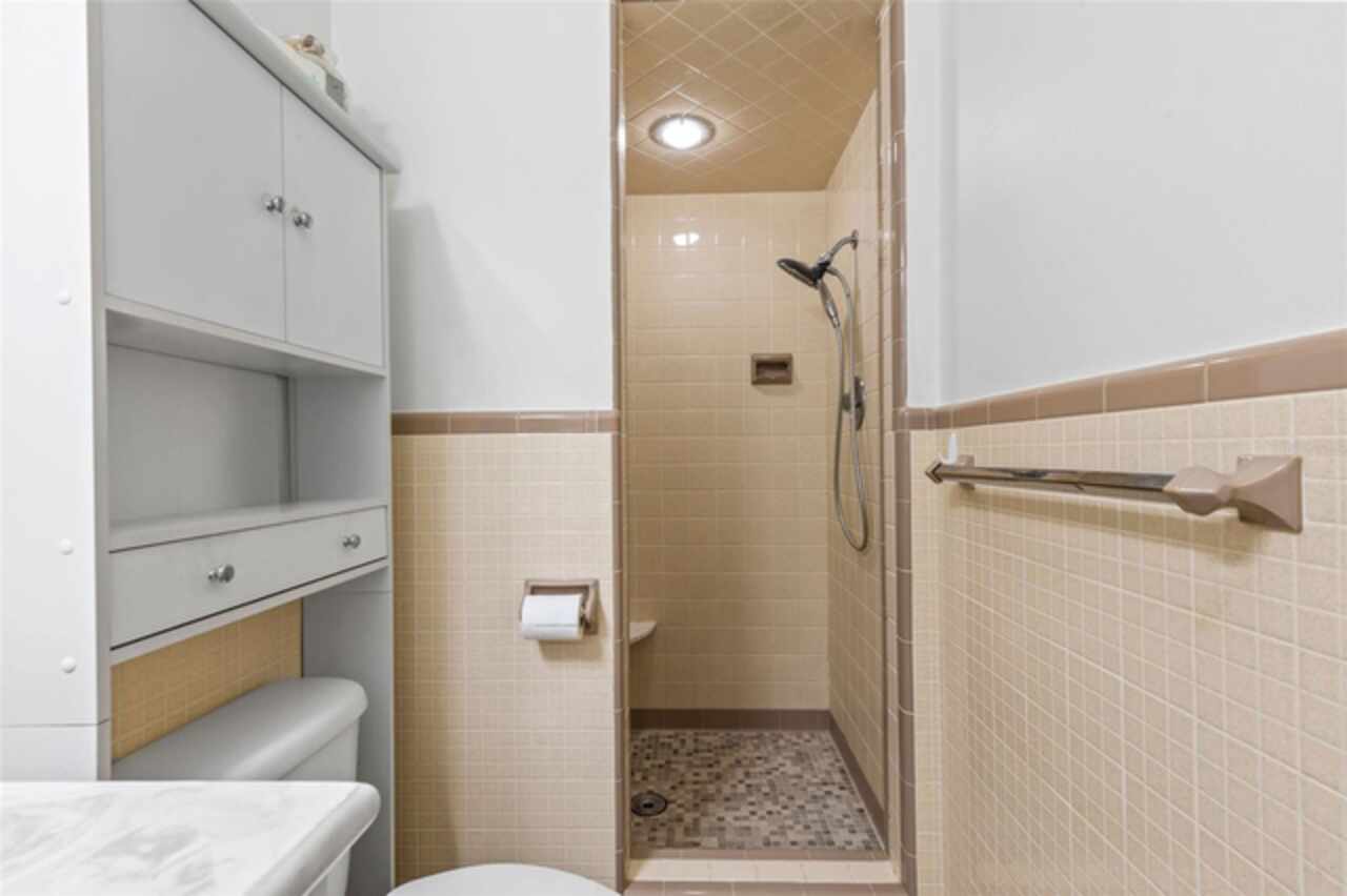 Listing Photo 20
