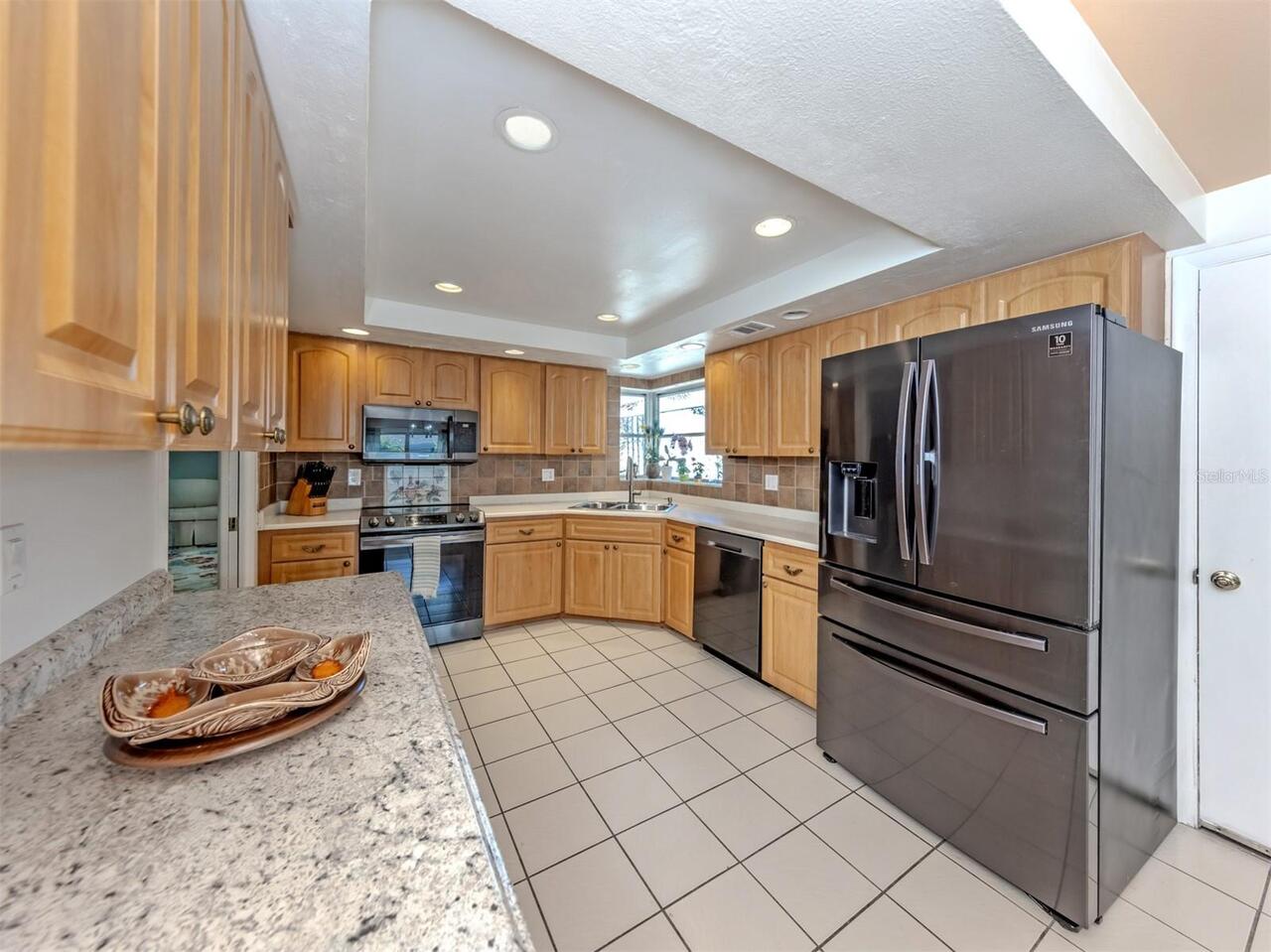 Listing Photo 15