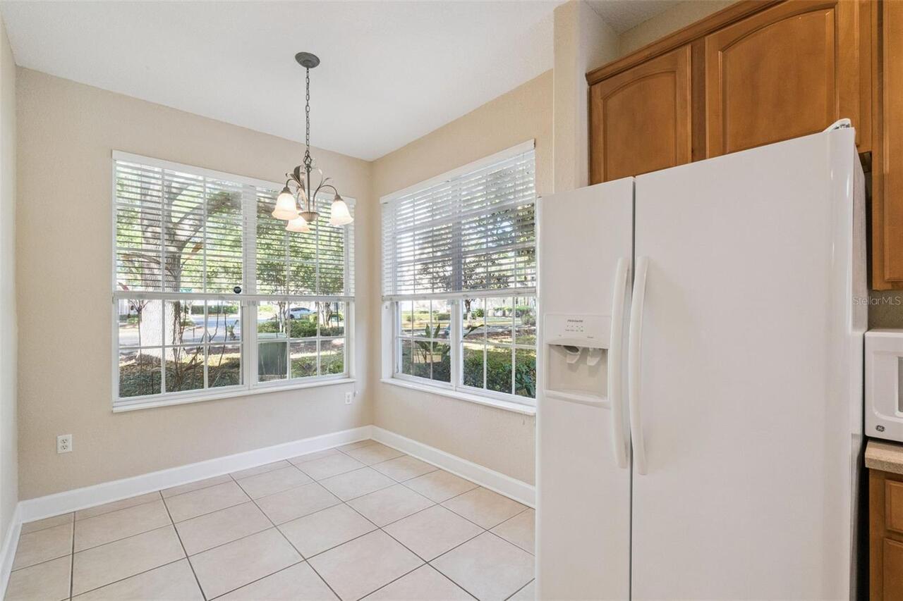 Listing Photo 10