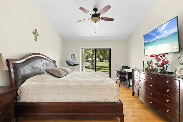 Listing Photo 20
