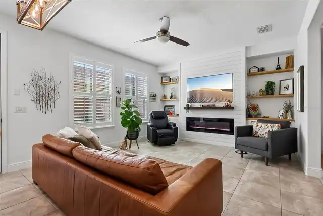 Listing Photo 10