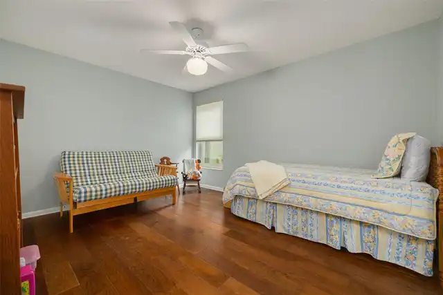 Listing Photo 34