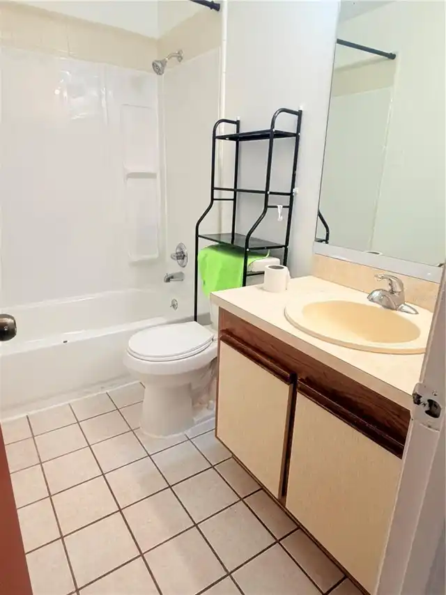 Listing Photo 6