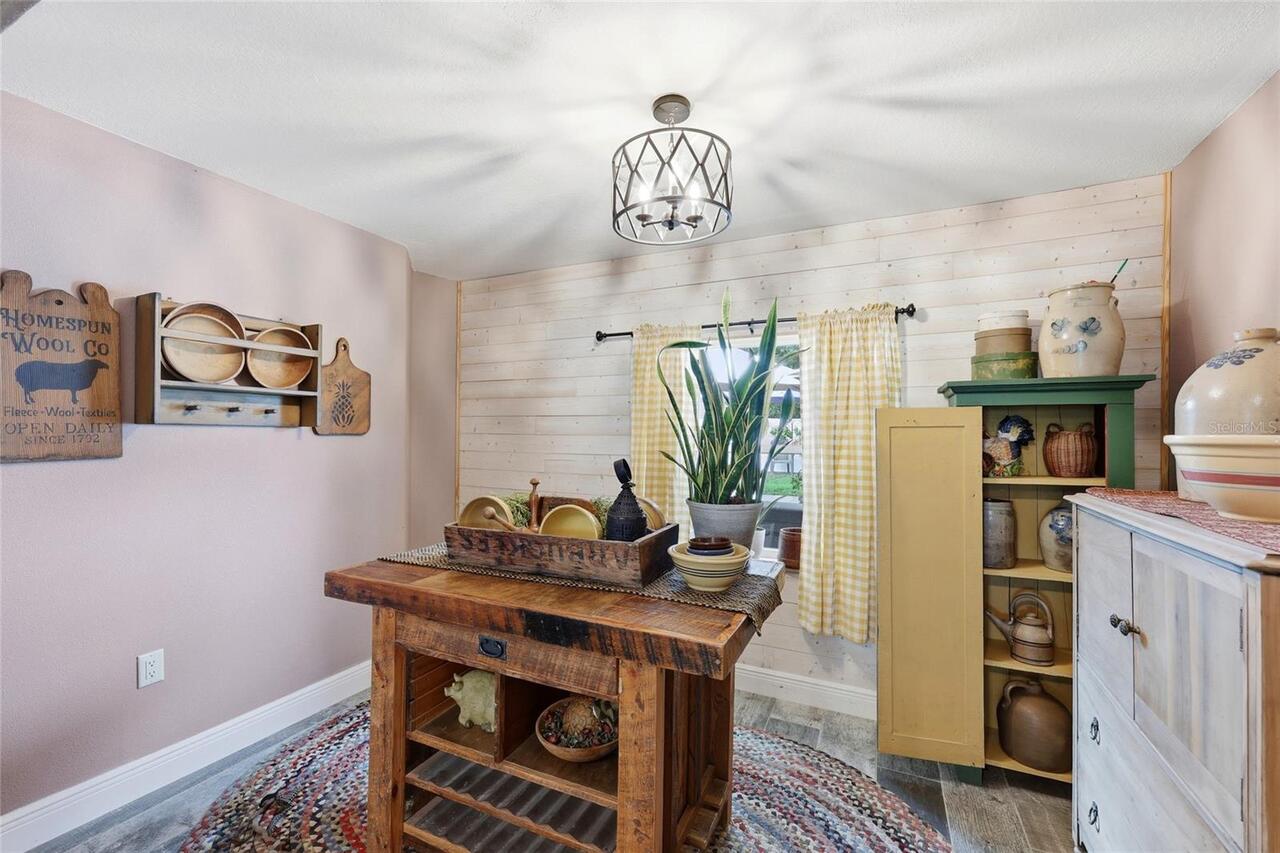 Listing Photo 18