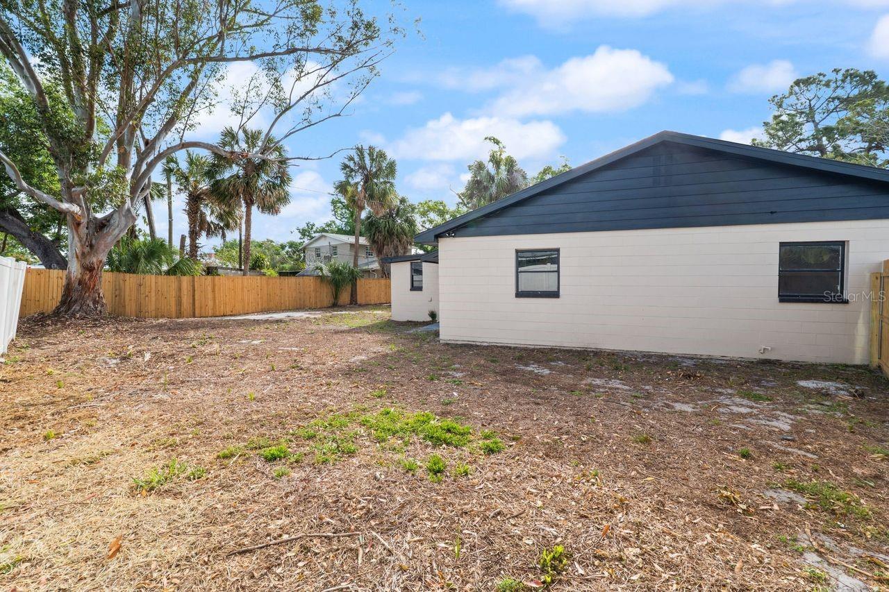 Listing Photo 24