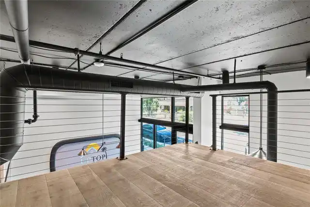 Listing Photo 22