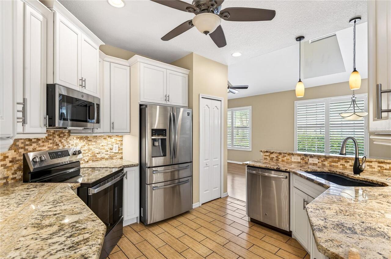 Listing Photo 18