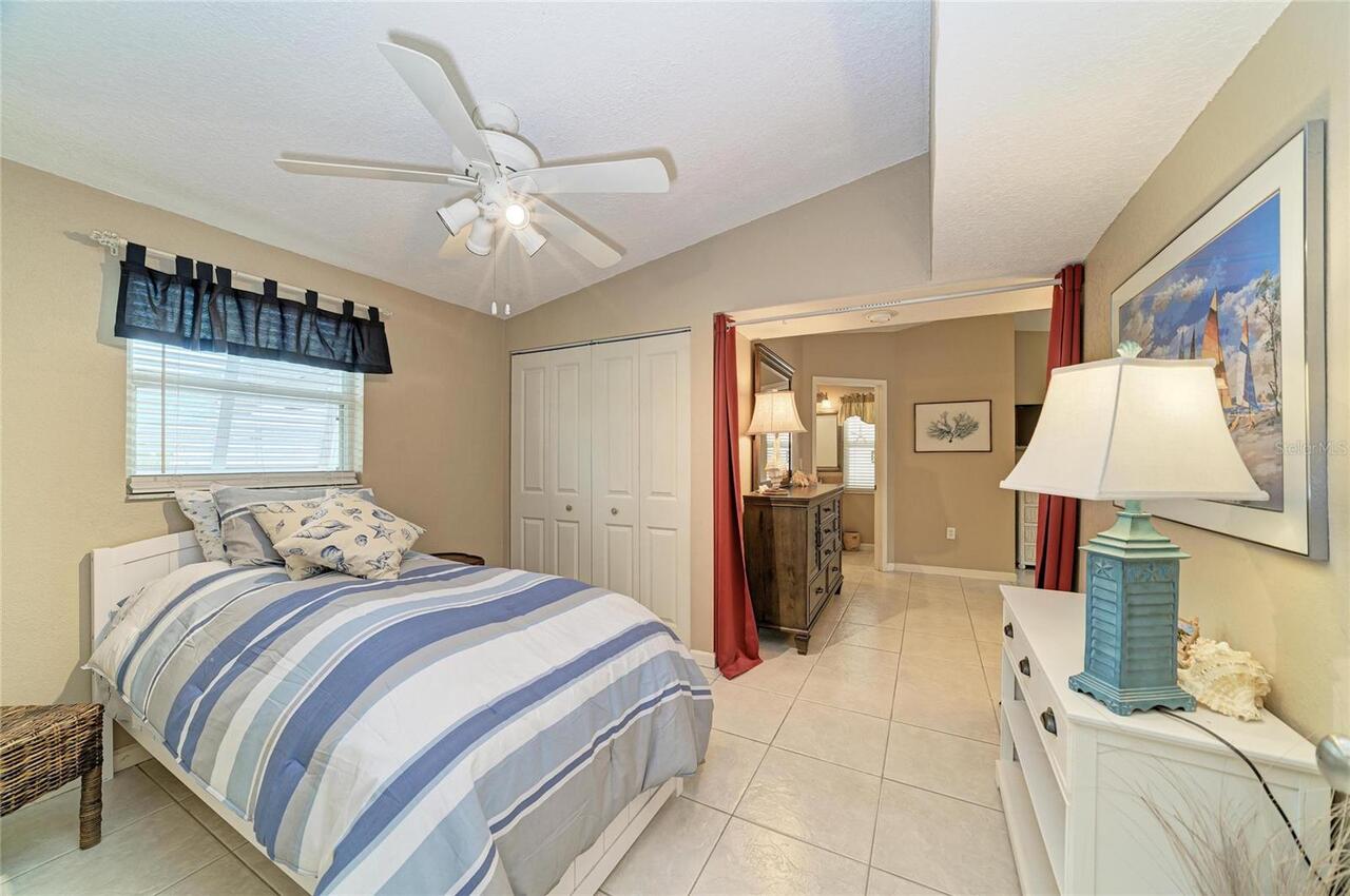 Listing Photo 23