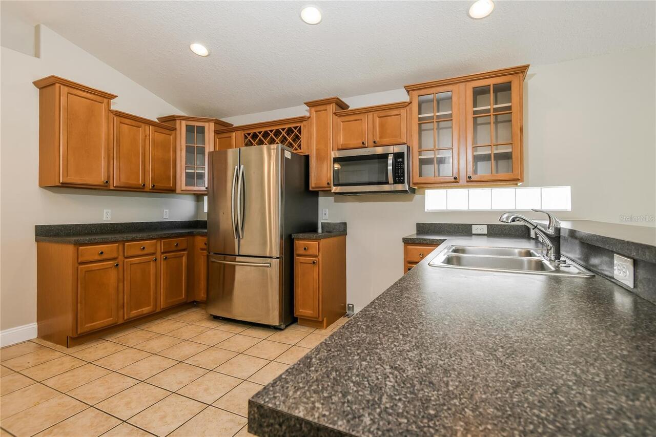 Listing Photo 7