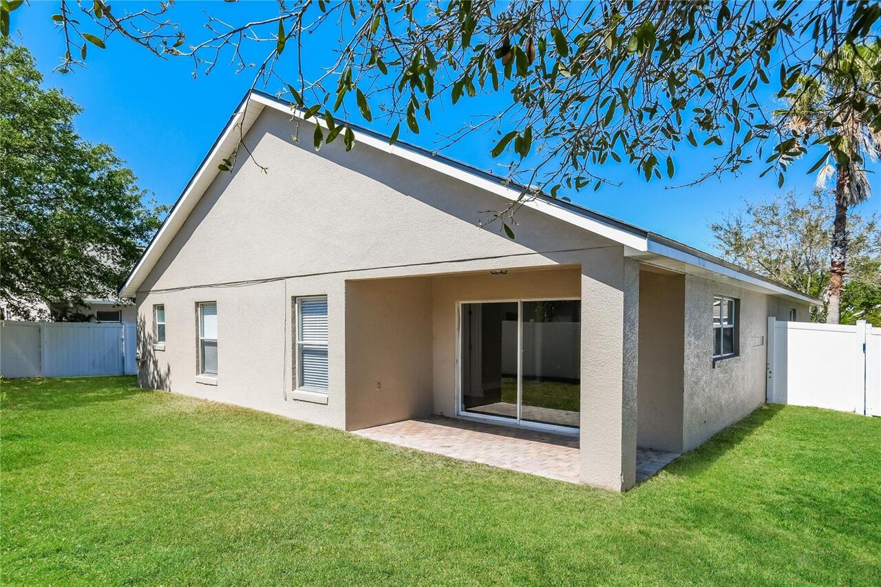 Listing Photo 15