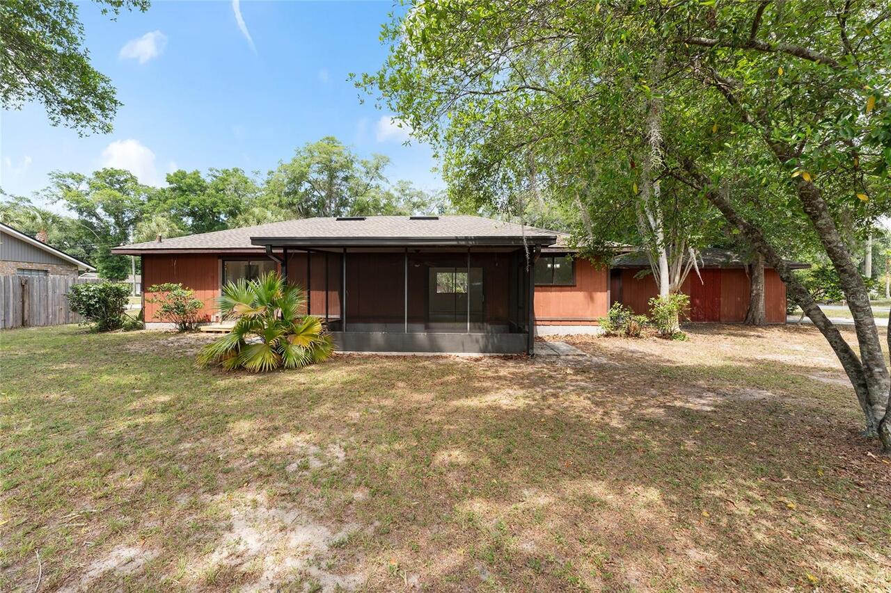 Listing Photo 9