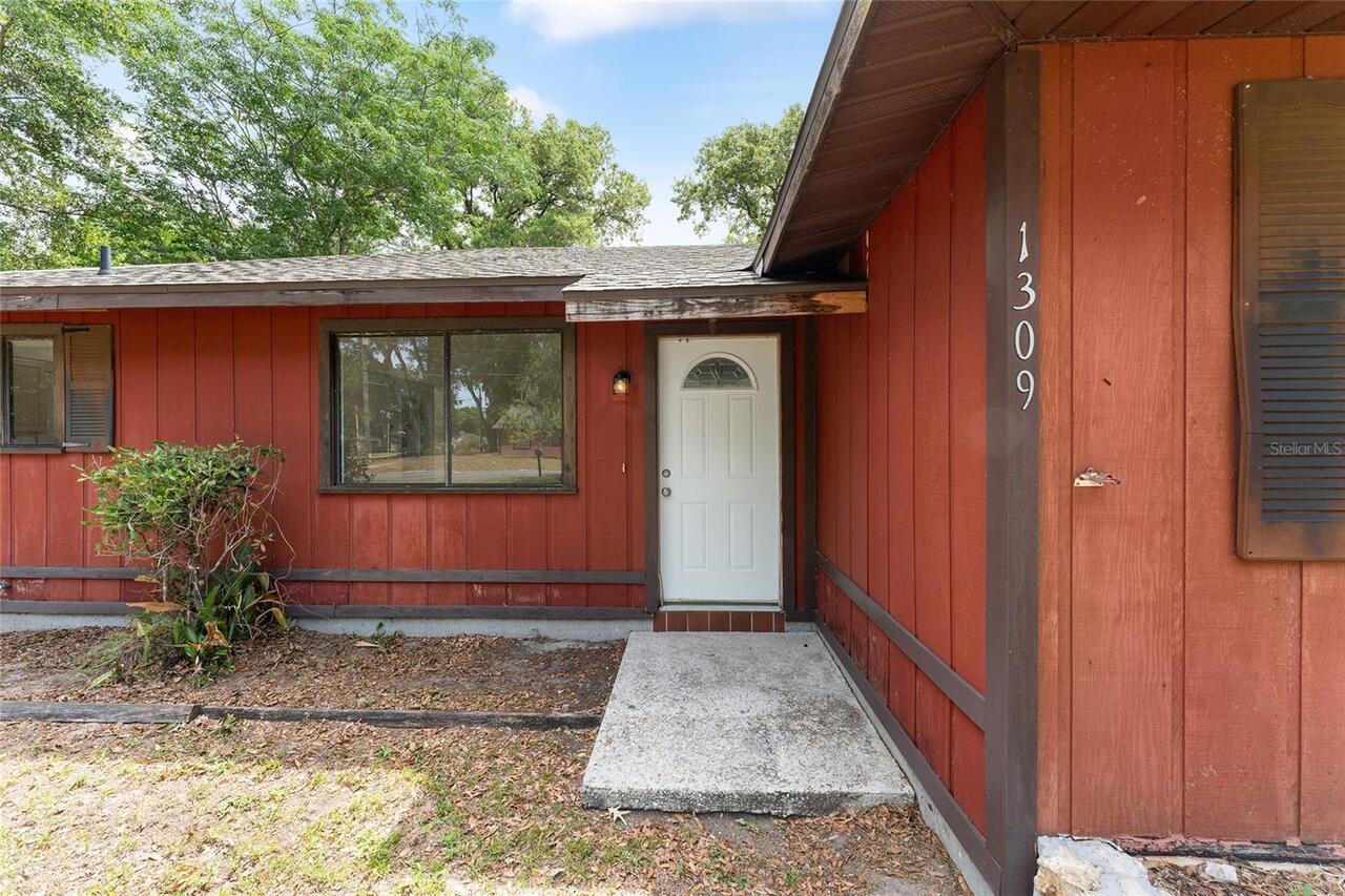 Listing Photo 12