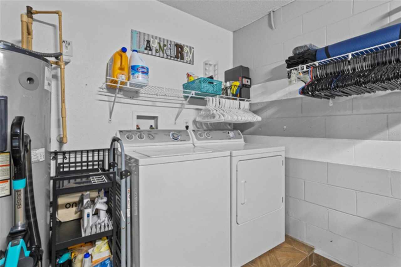 Listing Photo 8