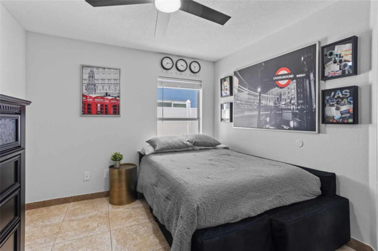Listing Photo 10