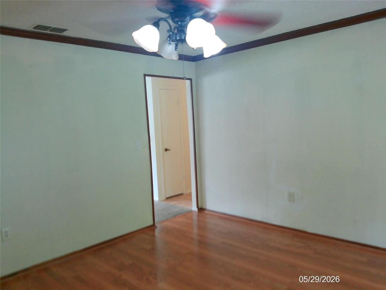 Listing Photo 7