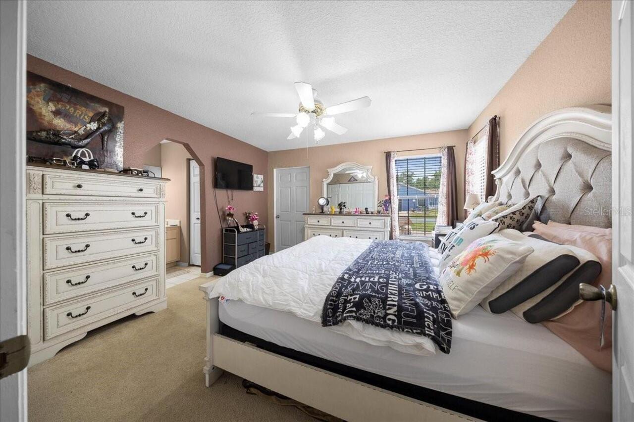 Listing Photo 14