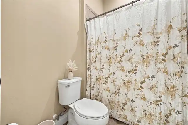 Listing Photo 35