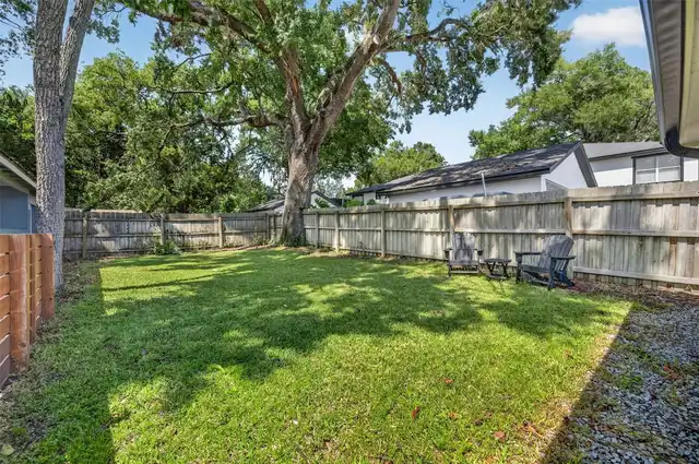 Listing Photo 35