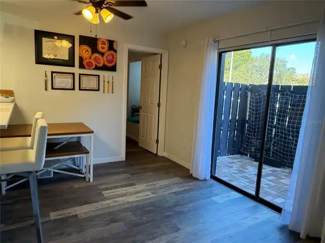 Listing Photo 12