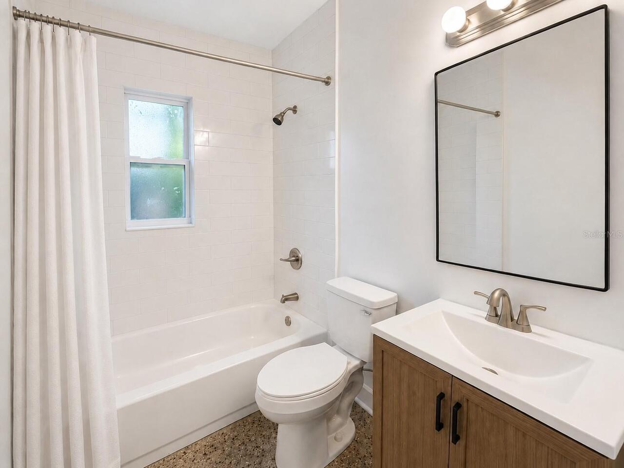 Listing Photo 9