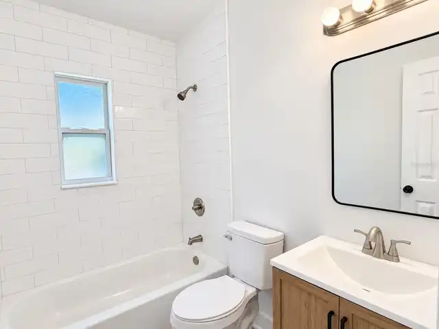 Listing Photo 7