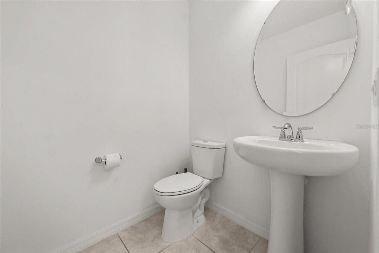 Listing Photo 12