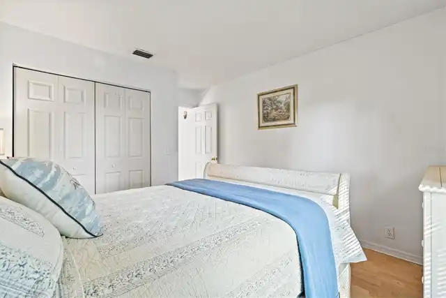 Listing Photo 24