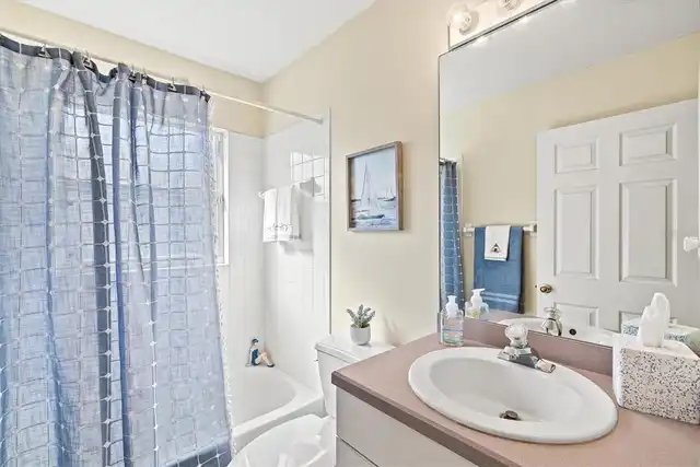 Listing Photo 25