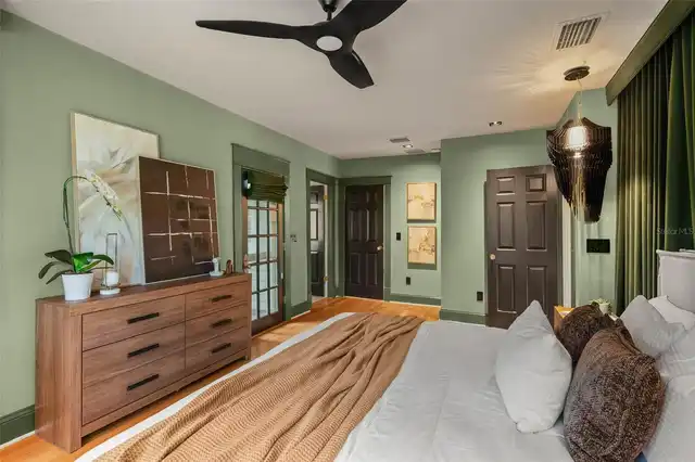 Listing Photo 32
