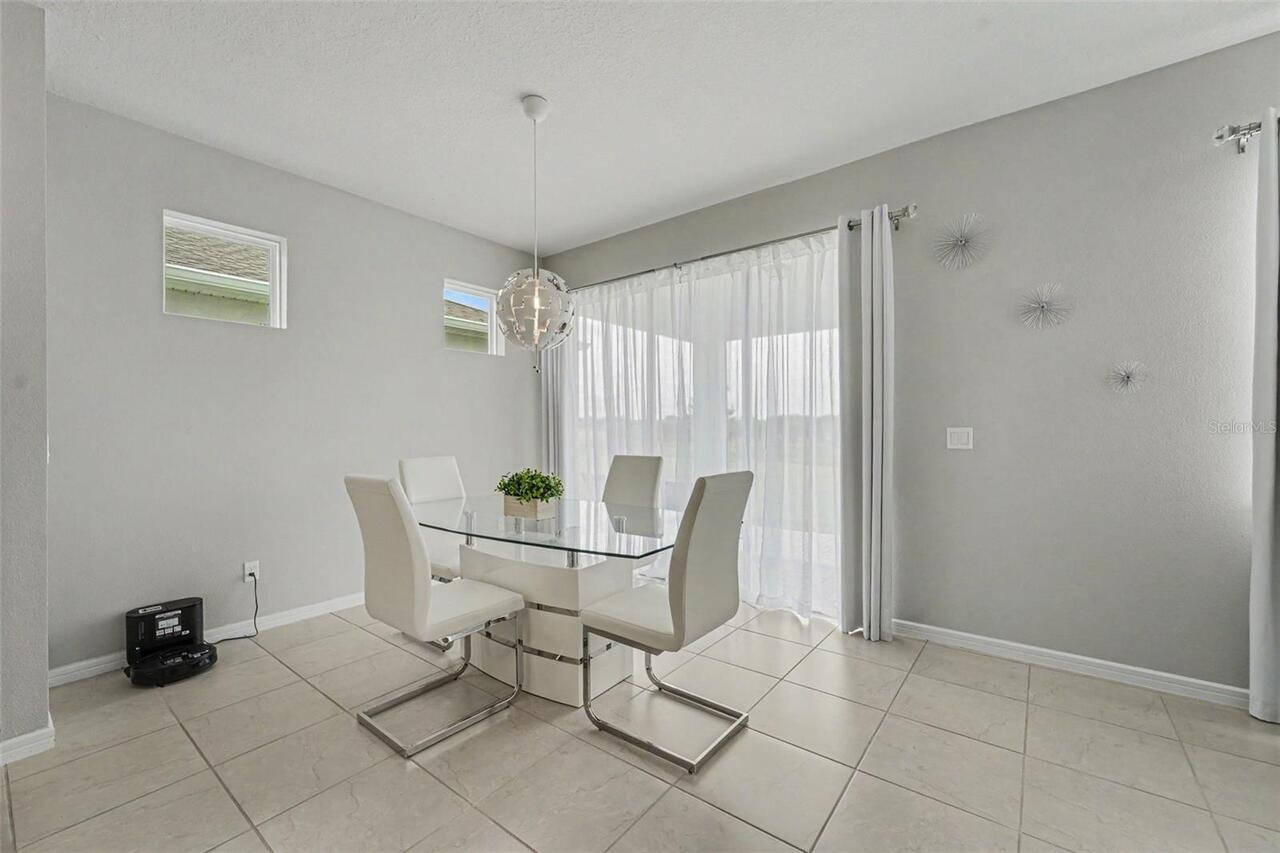 Listing Photo 9