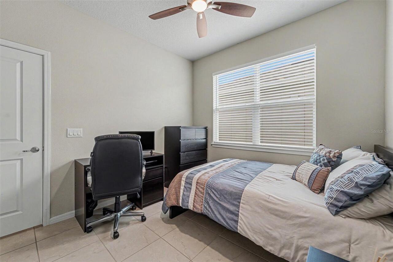 Listing Photo 19