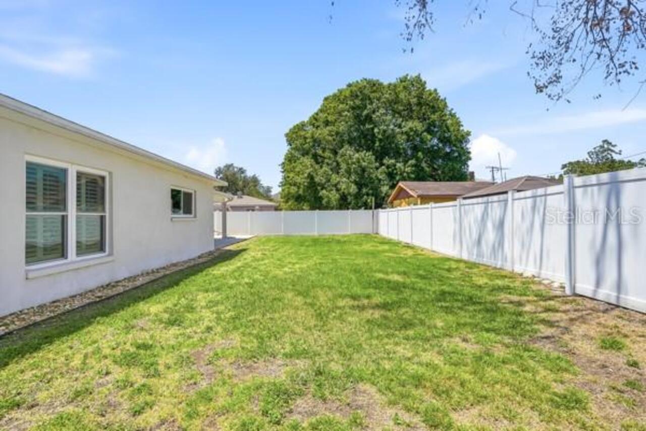 Listing Photo 32