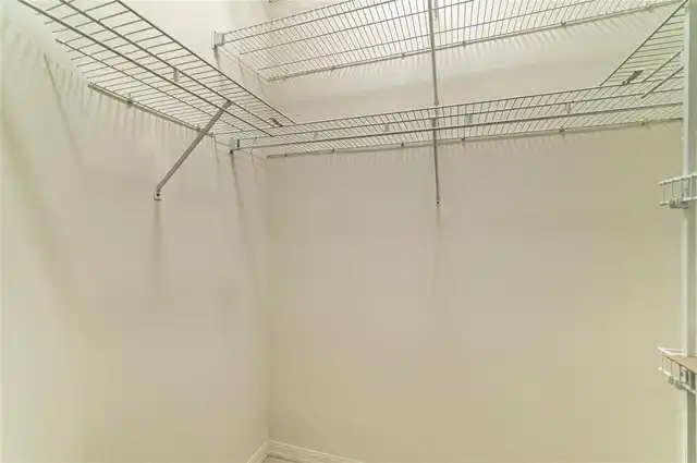 Listing Photo 32