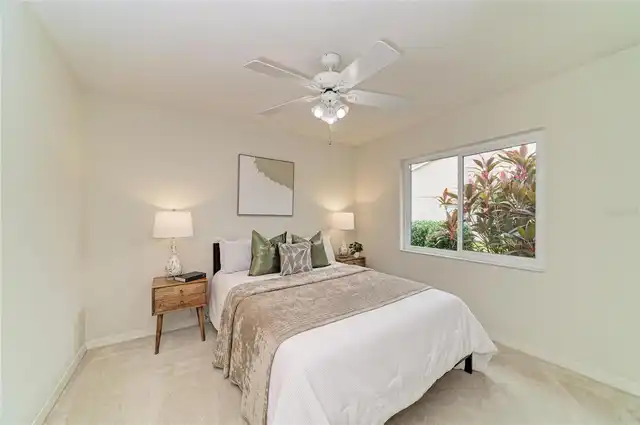 Listing Photo 33