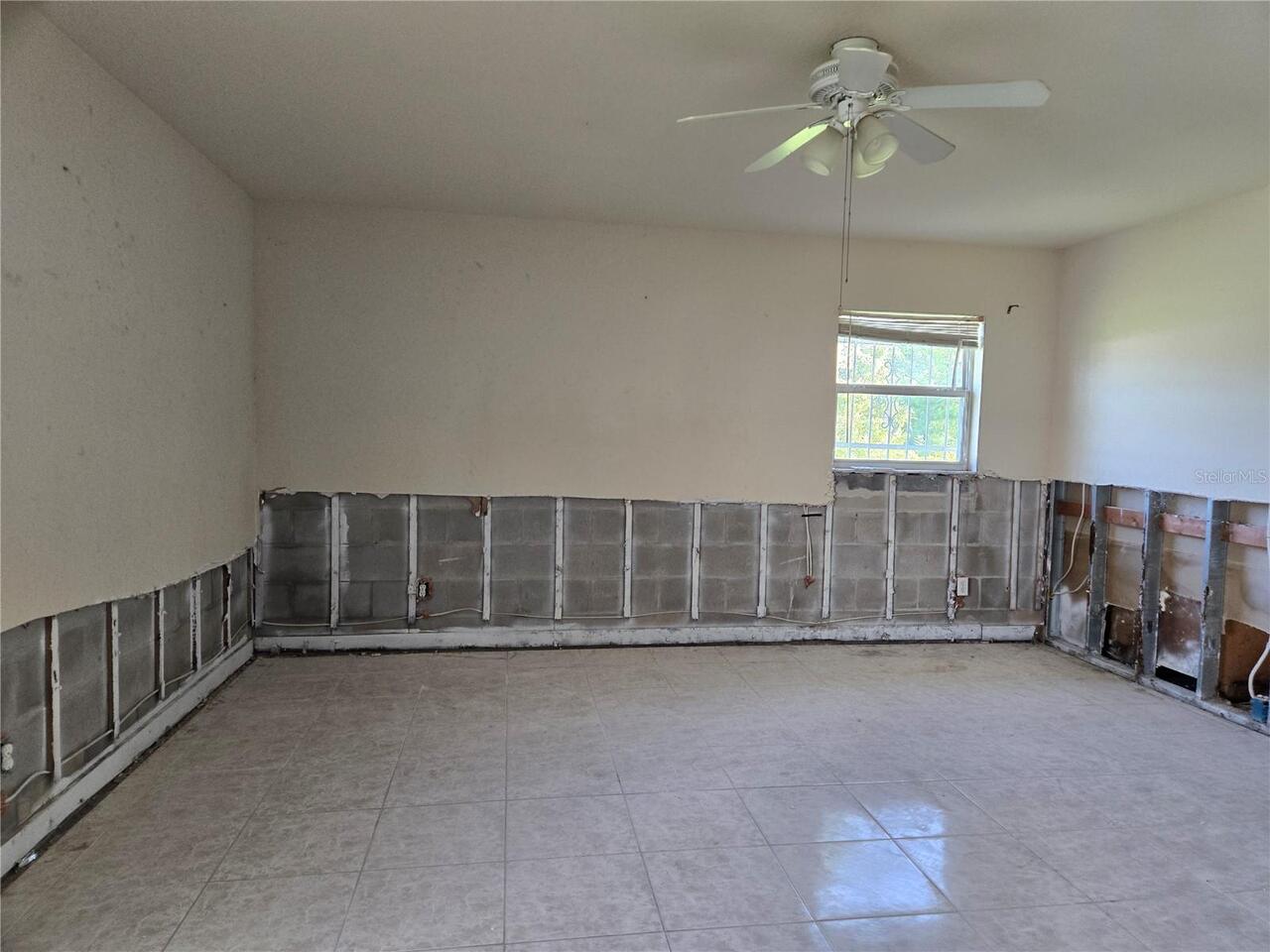 Listing Photo 9
