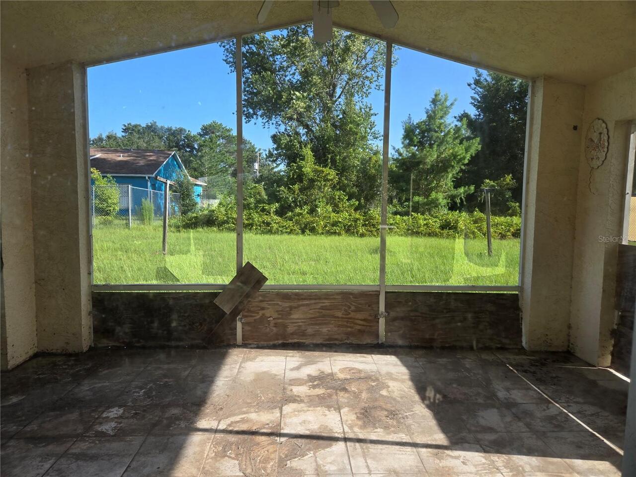 Listing Photo 12