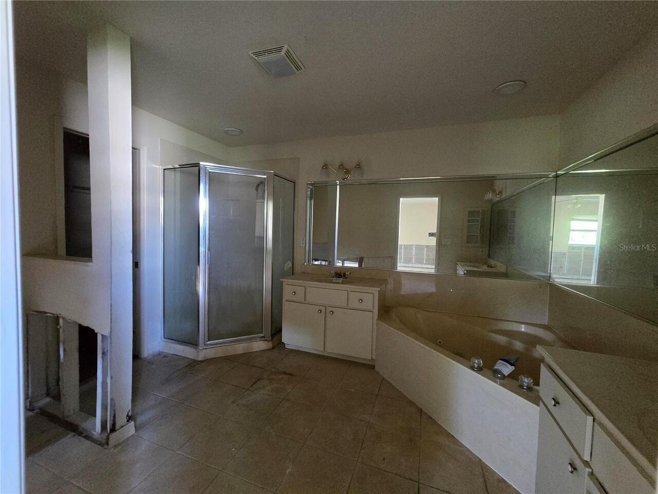 Listing Photo 33