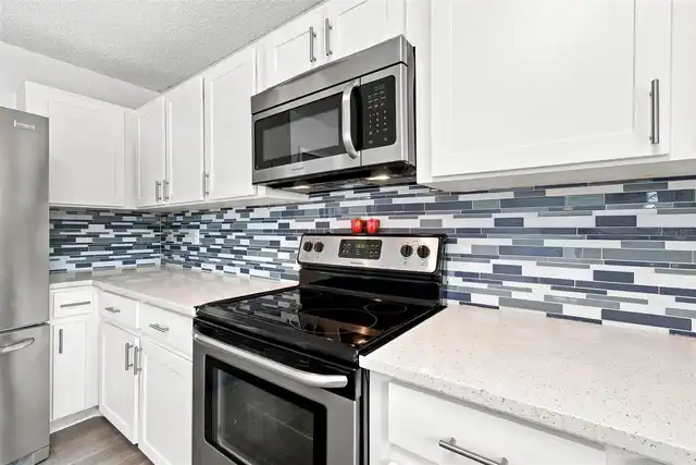 Listing Photo 23
