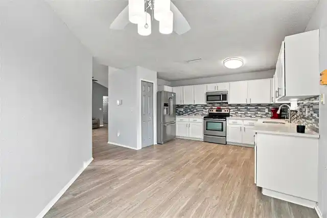 Listing Photo 29