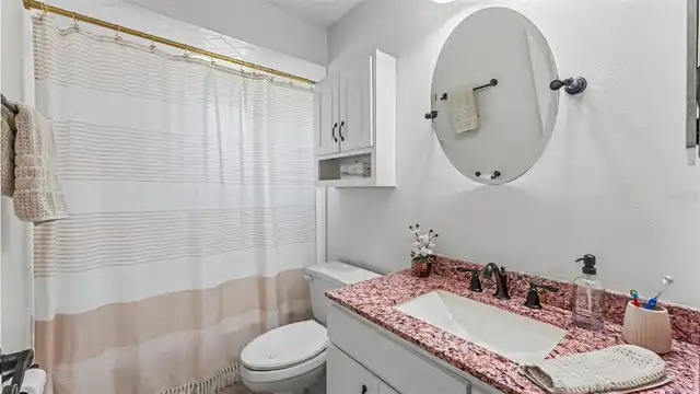Listing Photo 41