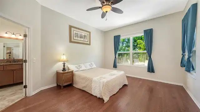 Listing Photo 25