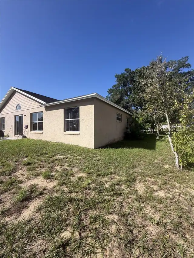Listing Photo 7