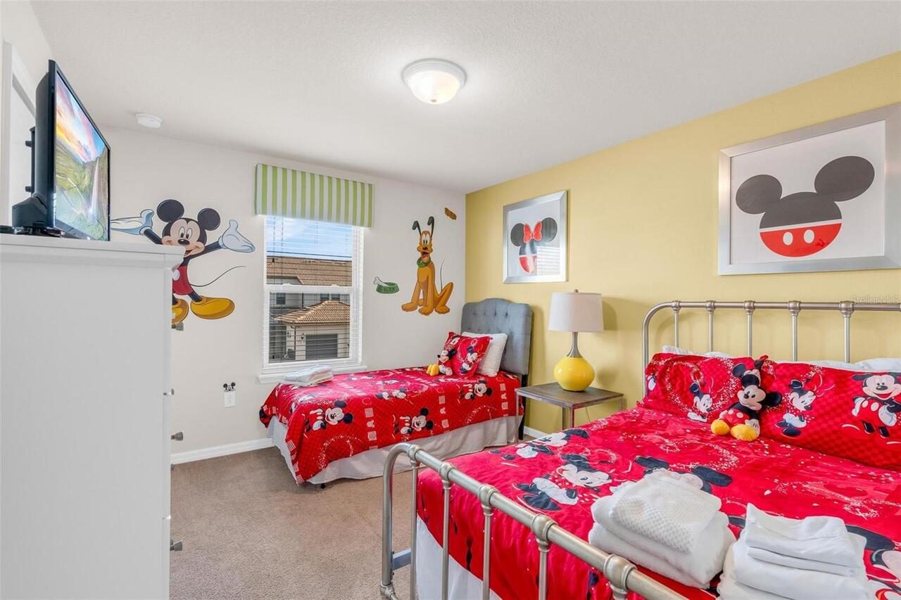 Listing Photo 11