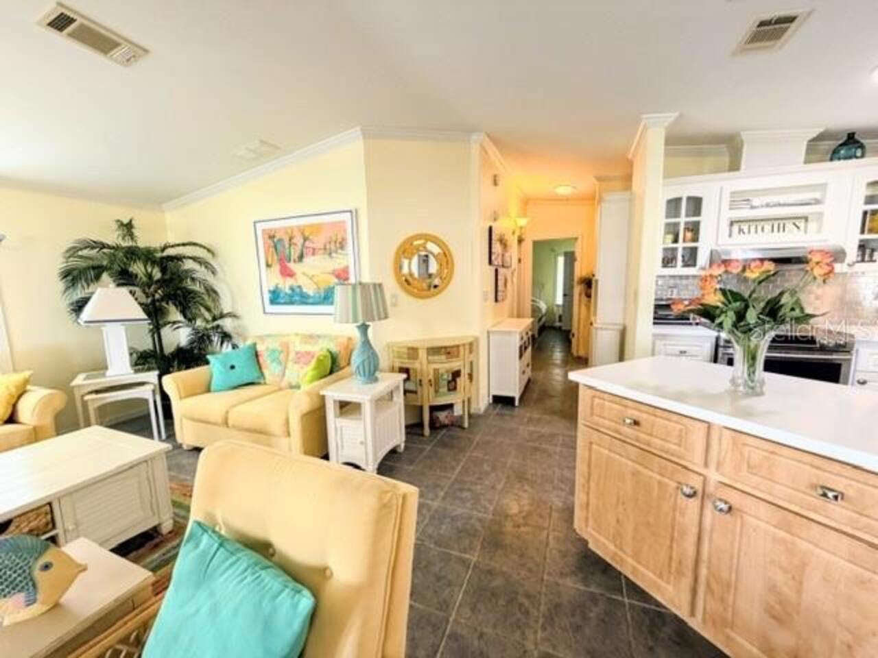 Listing Photo 6