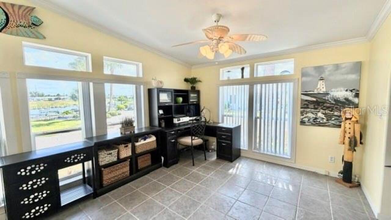 Listing Photo 10
