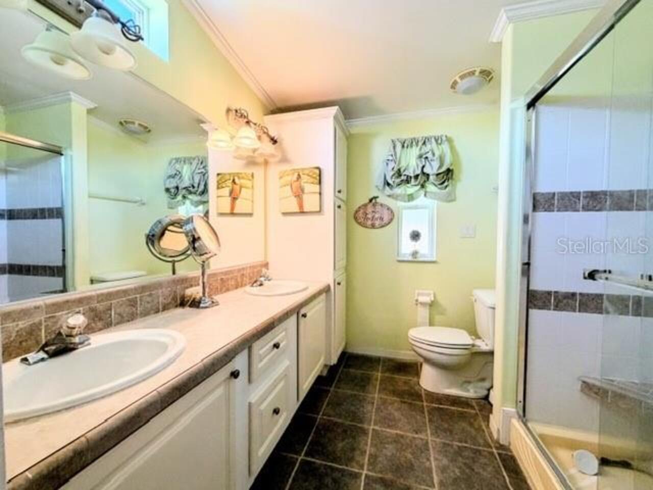 Listing Photo 15